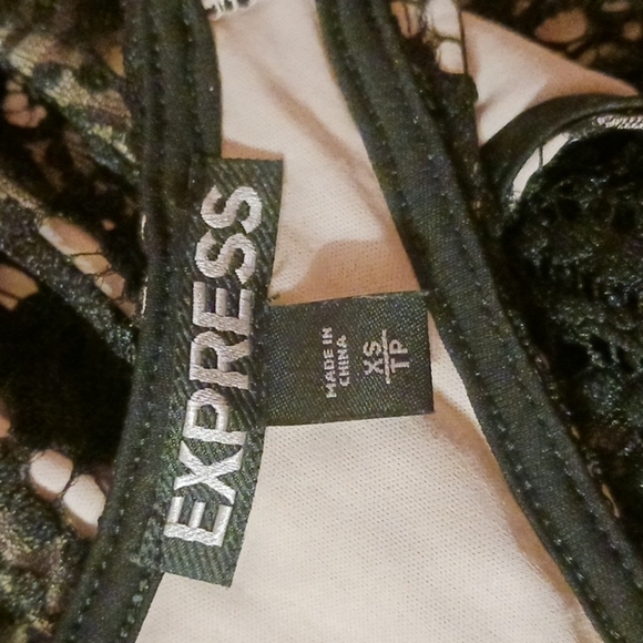 EXPRESS BLACK LACE DRESS - Picture 8 of 8